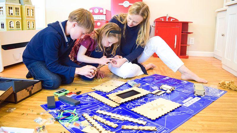 New Piper Computer Kit from forthings.io encourages children to build electronics and learn to code